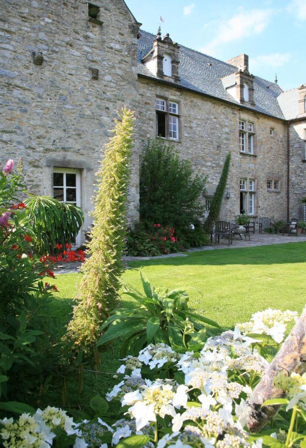 Le Manoir De La Fieffe Bed & Breakfast Cherbourg-en-Cotentin Exterior photo